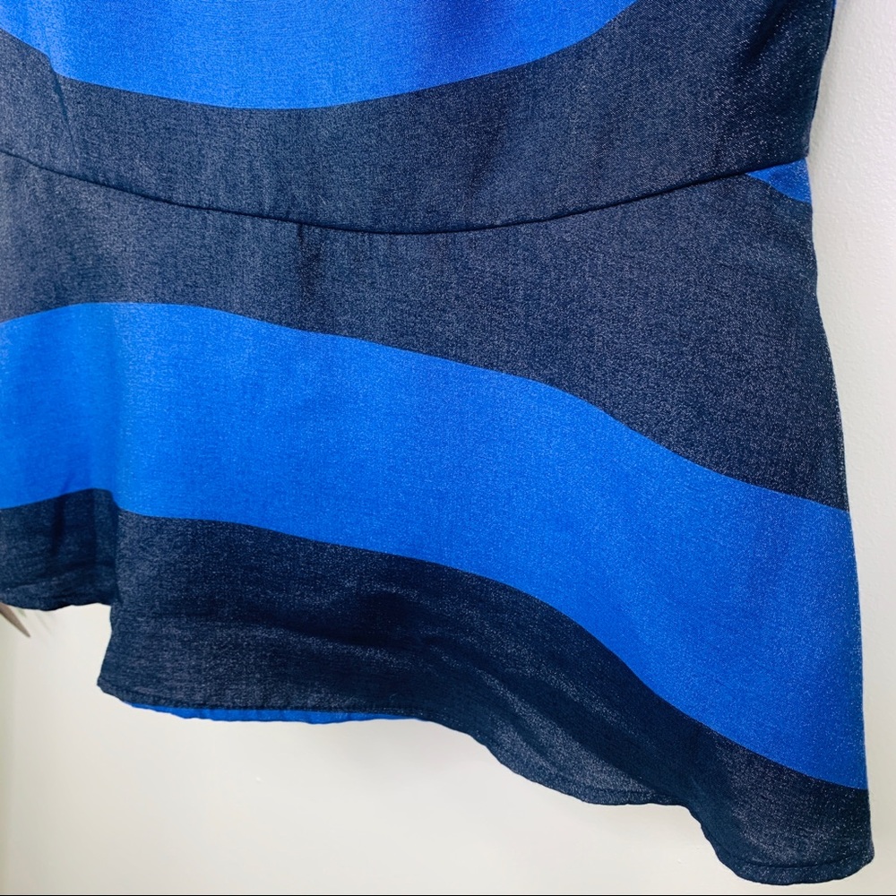 BANANA REPUBLIC Blue Striped Shimmer Peplum Sleeveless Blouse Top Size 6 Petite - Picture 5 of 16